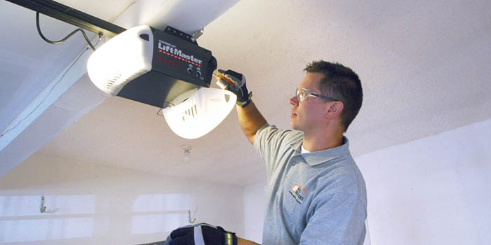 garage door opener repair Bellflower